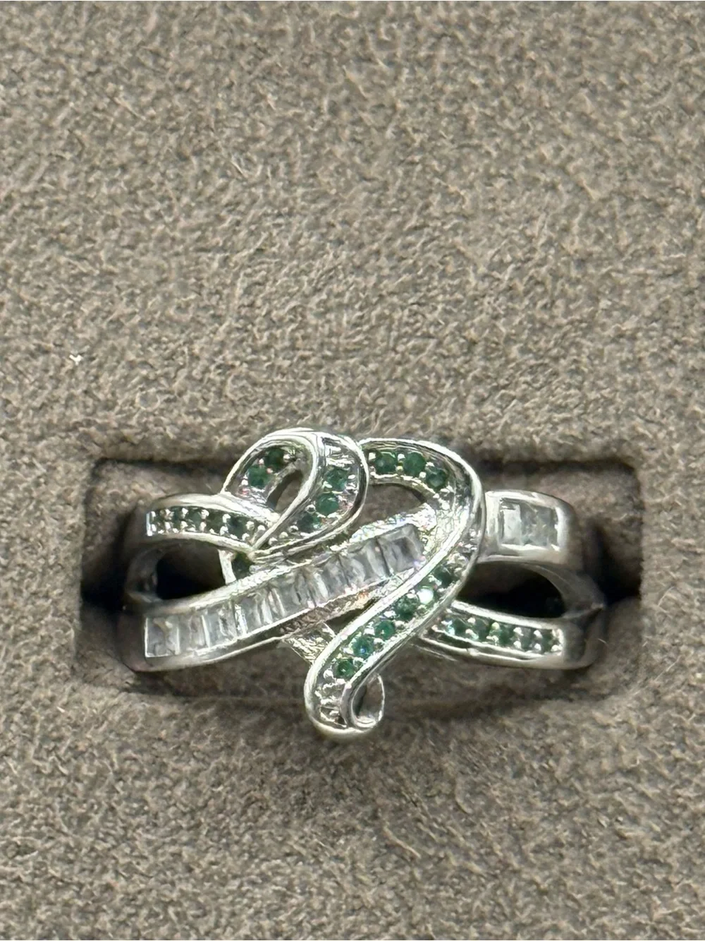 Sterling Silver heart Green and White Stone Crossover Ring